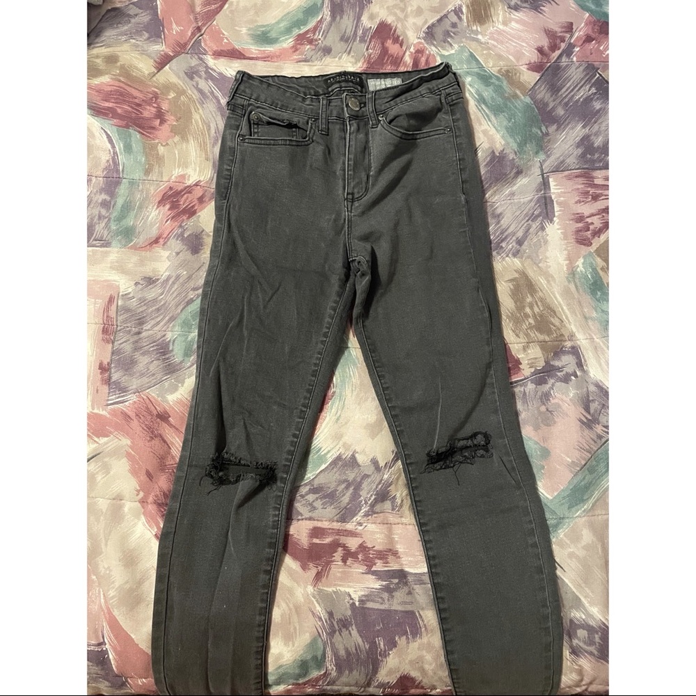 Aeropostale Wripped Knee Black Jeggings